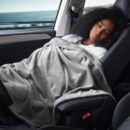 Three Geese 2-in-1 Travel Blanket Blanket and Pillows, Soft Flannel Airplane Throw with Hand Luggage Belt, 65x40inches, Portable Compact Design with Bag, Ideal for Travel Comfort - Image 4