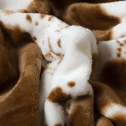 CARSTENS, INC. Travel Blanket, Premium Compact 2-in-1 Airplane Blanket/Pillow, Cow Print - Image 6